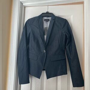 Women’s Jacket Size 2